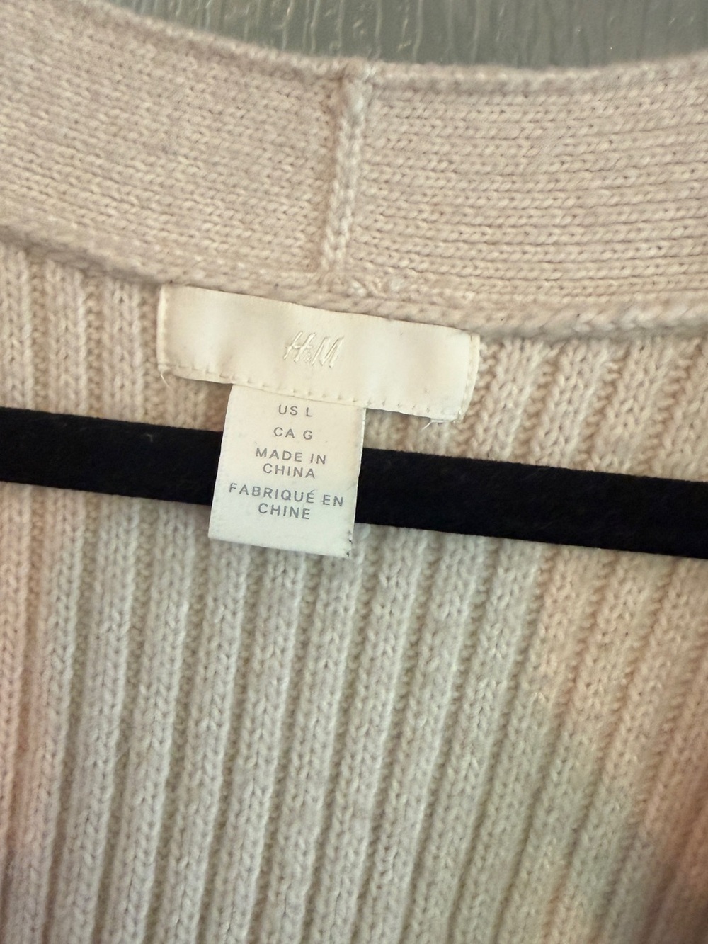 H&M Women’s Cream Ribbed Button-Front Cardigan Sweater - Picture 2 of 9